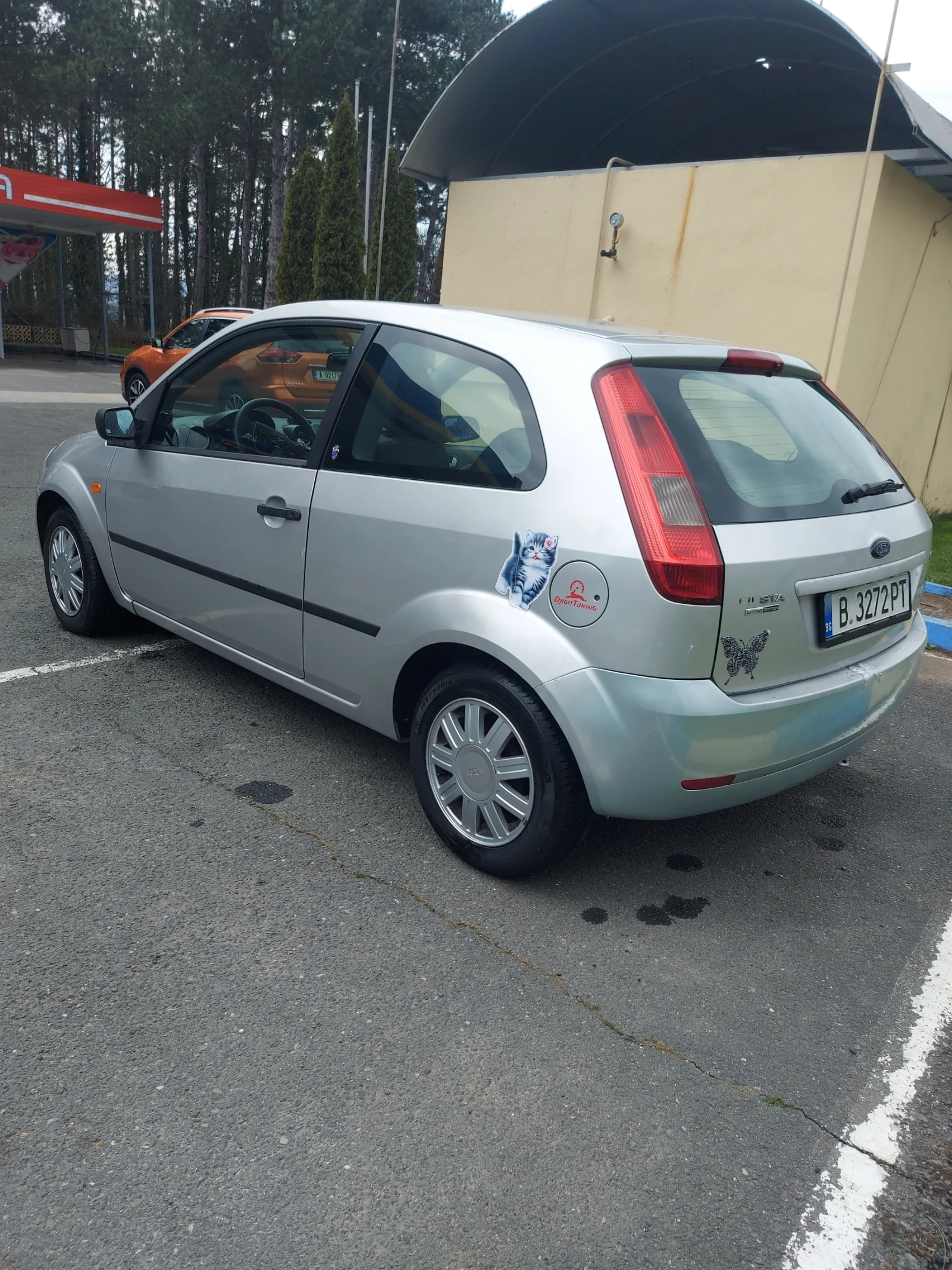 Ford Fiesta, снимка 6 - Автомобили и джипове - 54147132