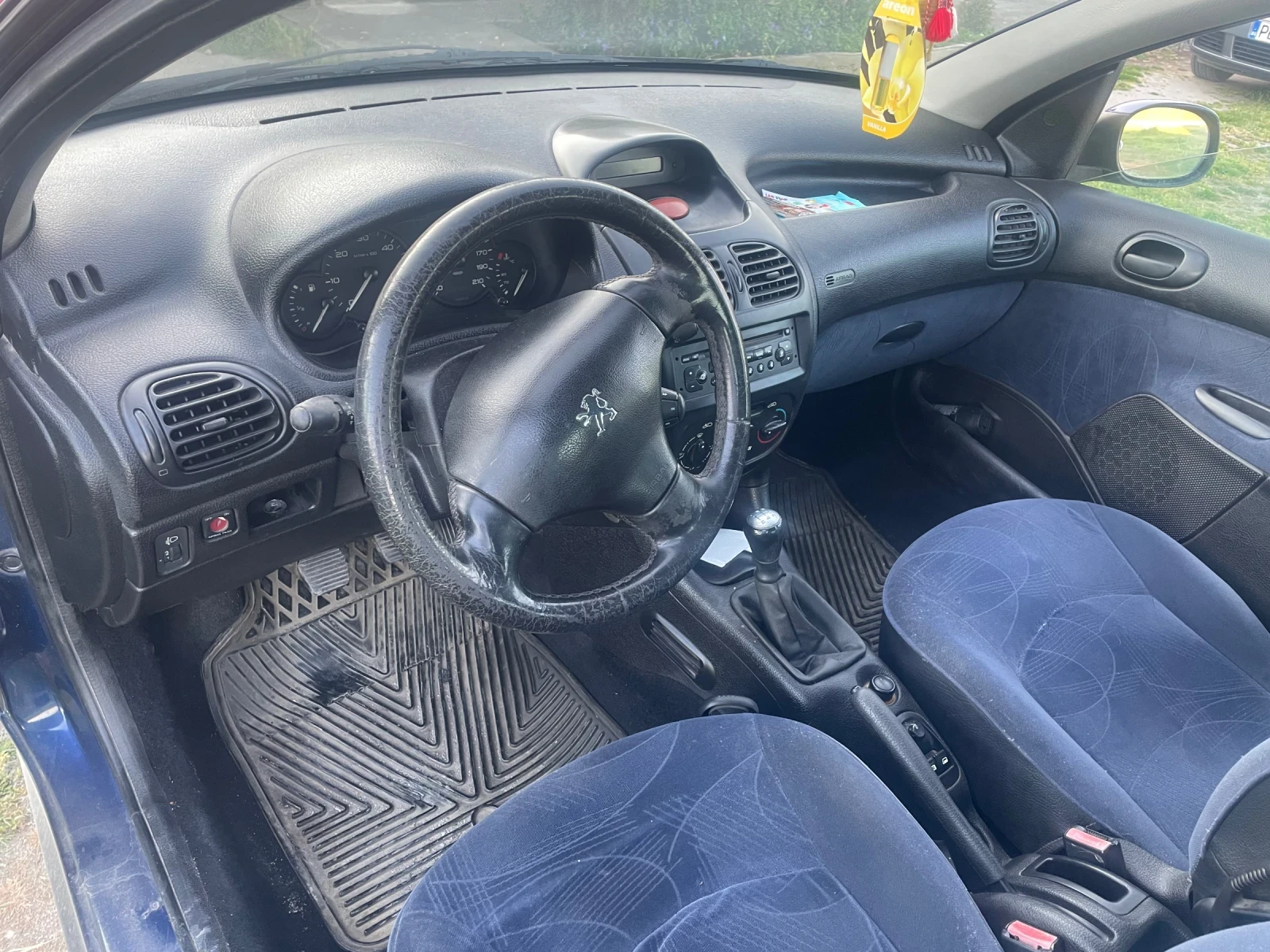 Peugeot 206, снимка 7 - Автомобили и джипове - 54246636