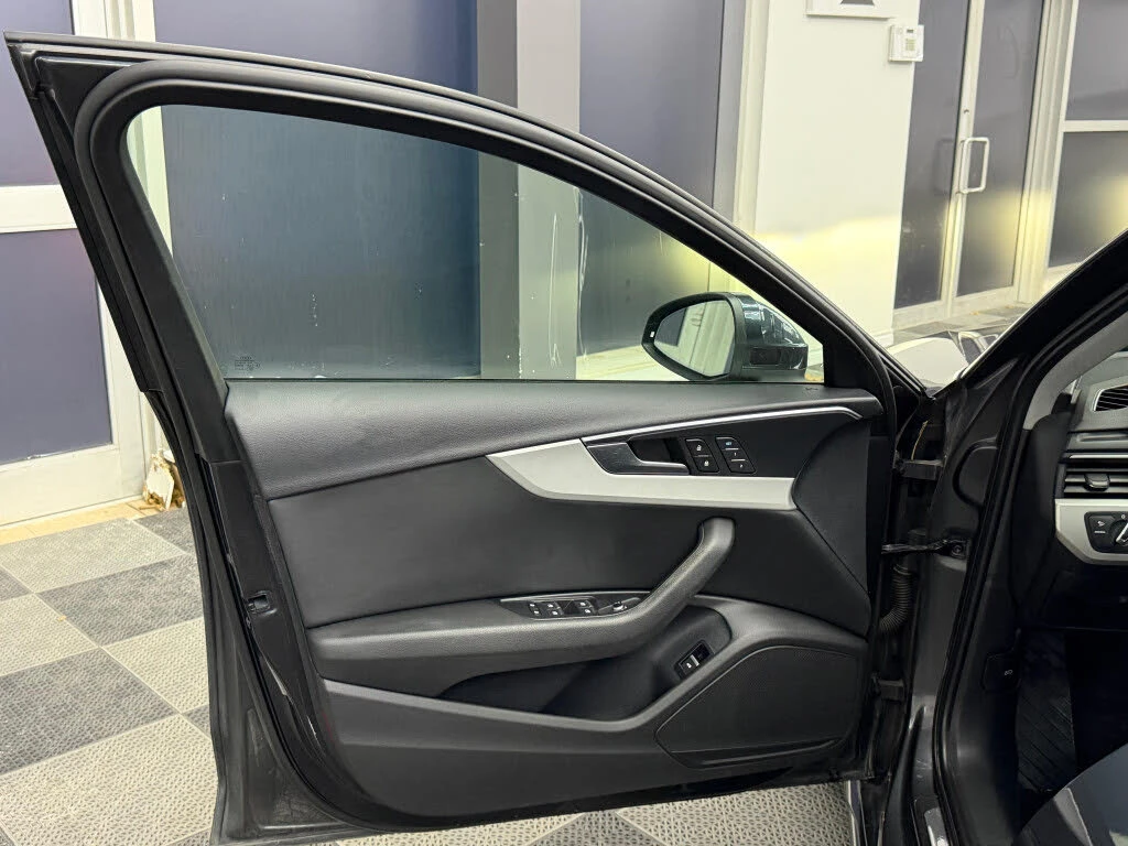 Audi A4  2.0 TFSI quattro Komfort AWD | Mobile.bg � ����������� 9