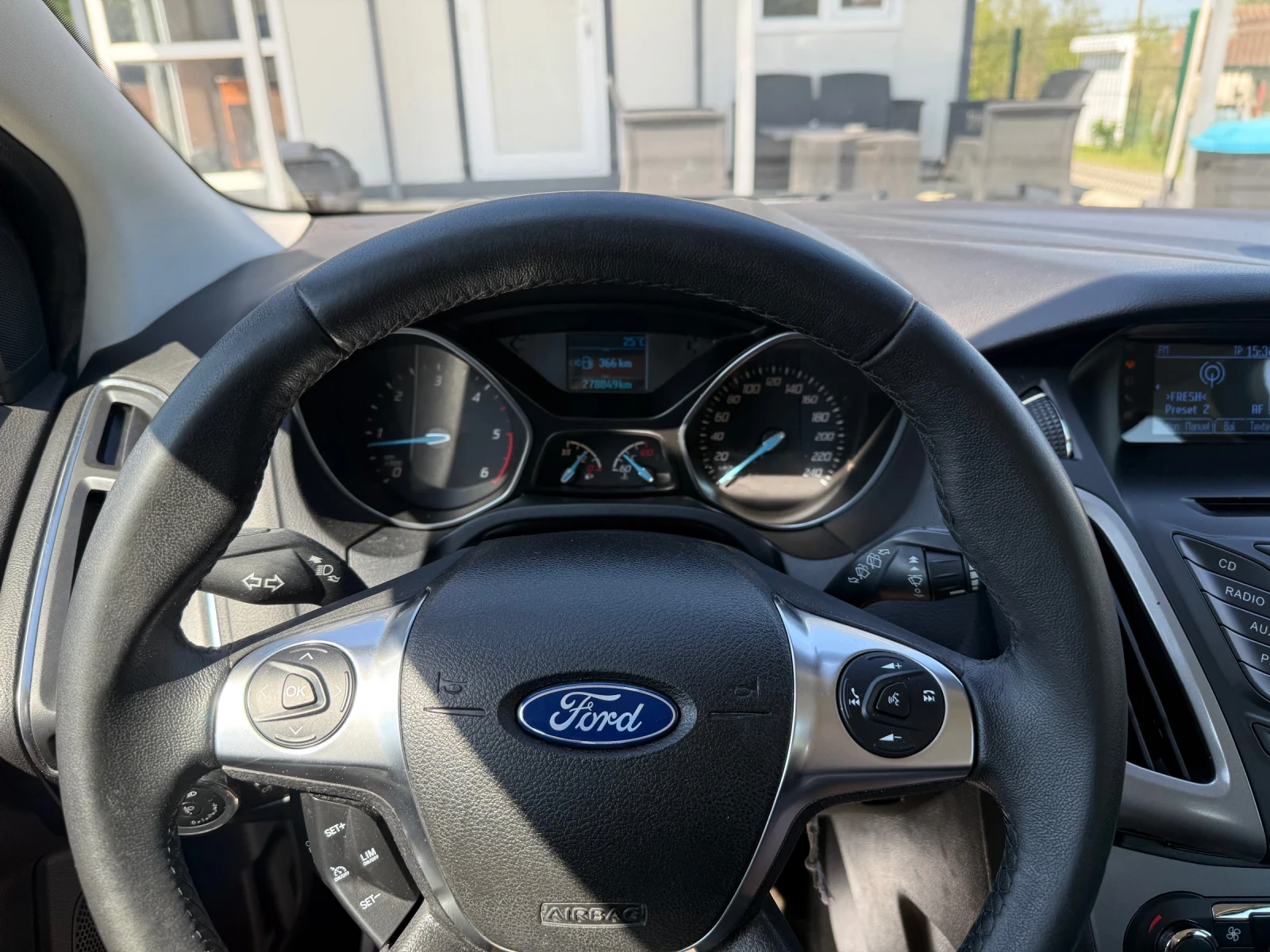 Ford Focus 1.6TDCI* �������* 115��* 6 ��������* ���� 5 | Mobile.bg � ����������� 12