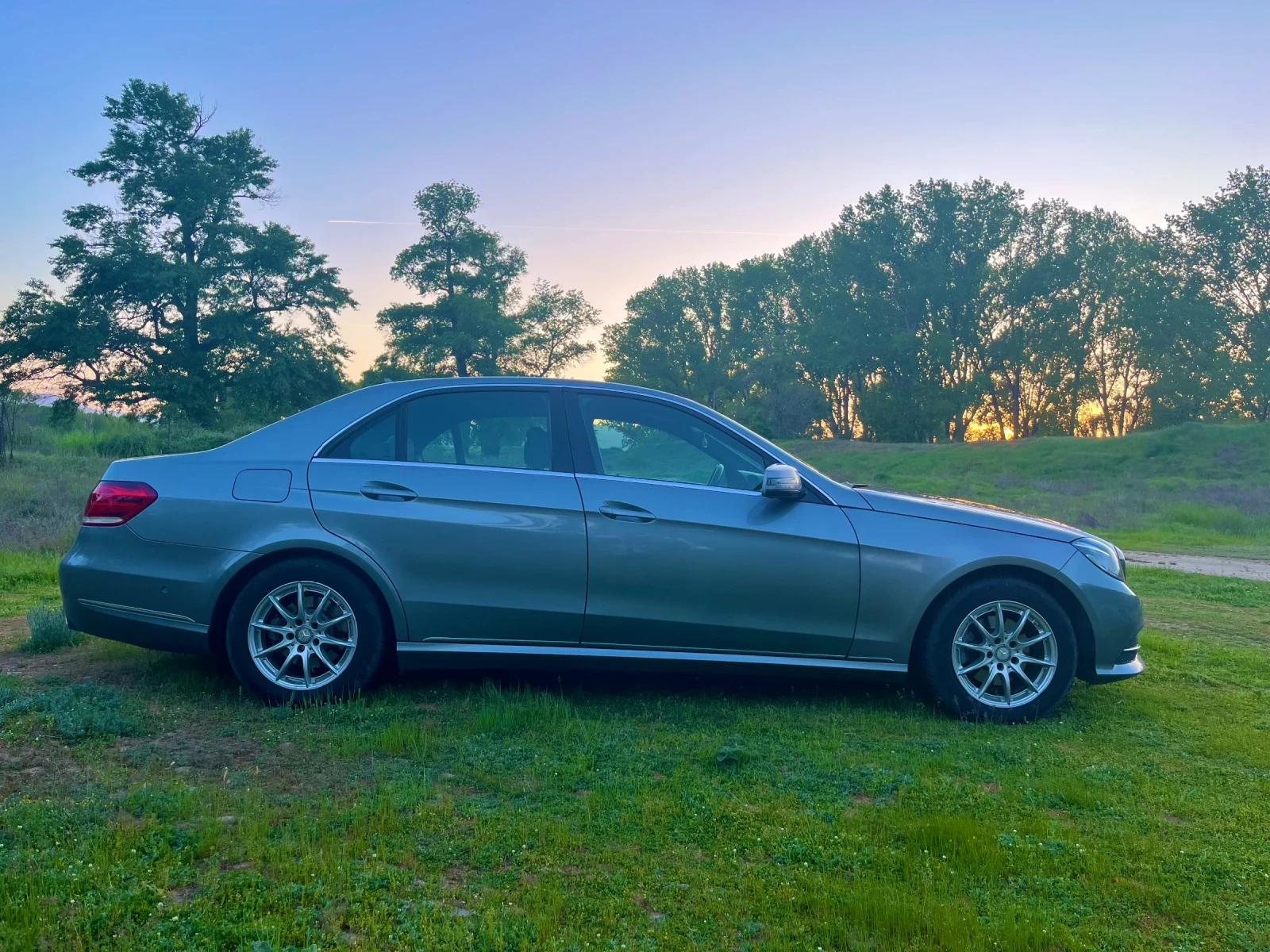 Mercedes-Benz E 200 | Mobile.bg � ����������� 4