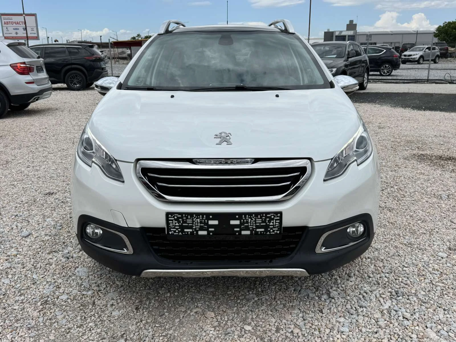 Peugeot 2008 1.6 E- HDI, снимка 2 - Автомобили и джипове - 54727652