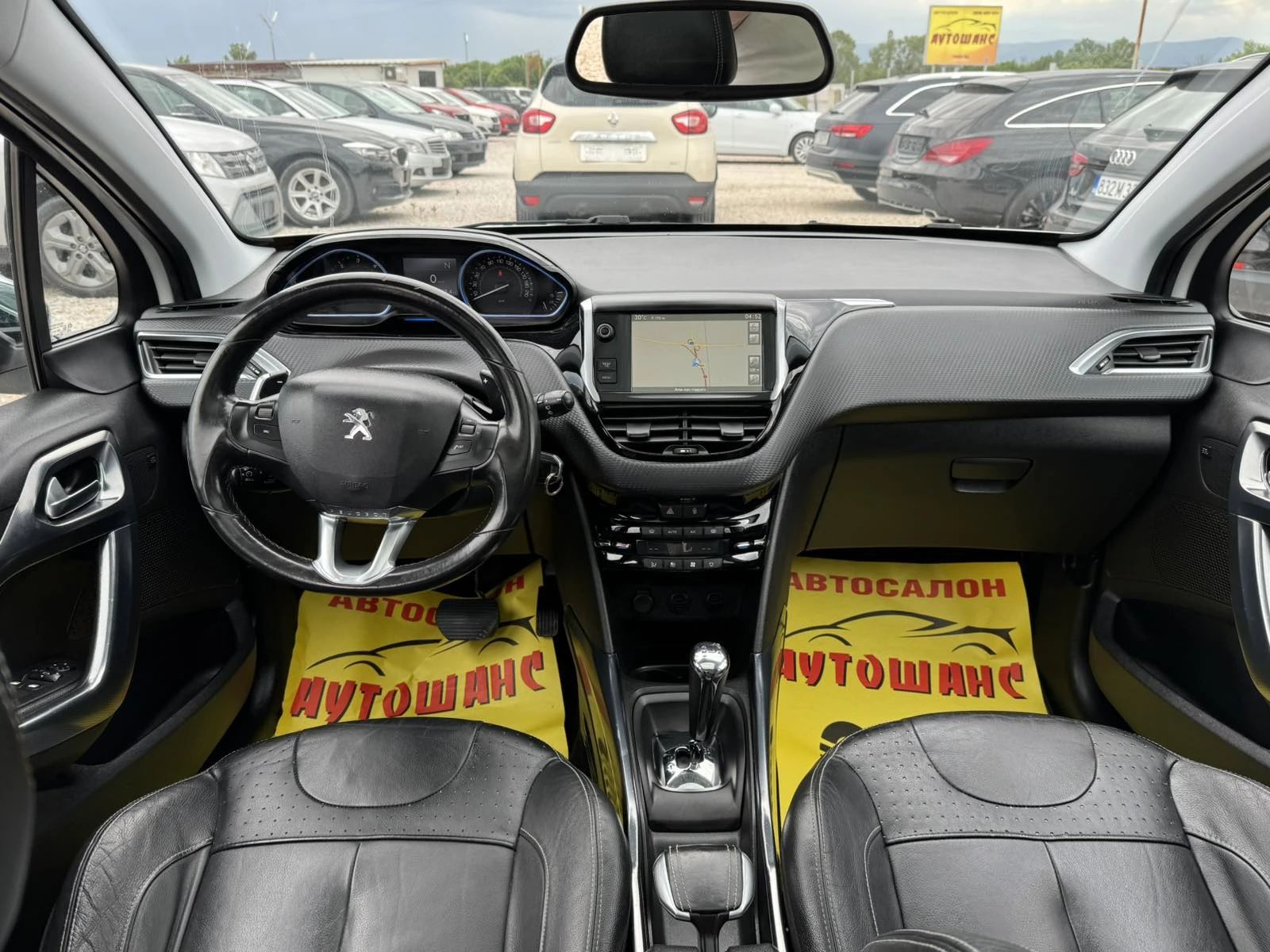 Peugeot 2008 1.6 E- HDI, снимка 10 - Автомобили и джипове - 54727652