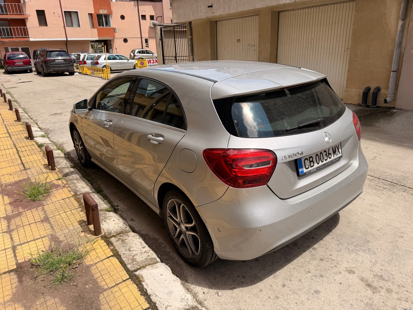 Mercedes-Benz A 180 77700 км, снимка 5 - Автомобили и джипове - 54773310