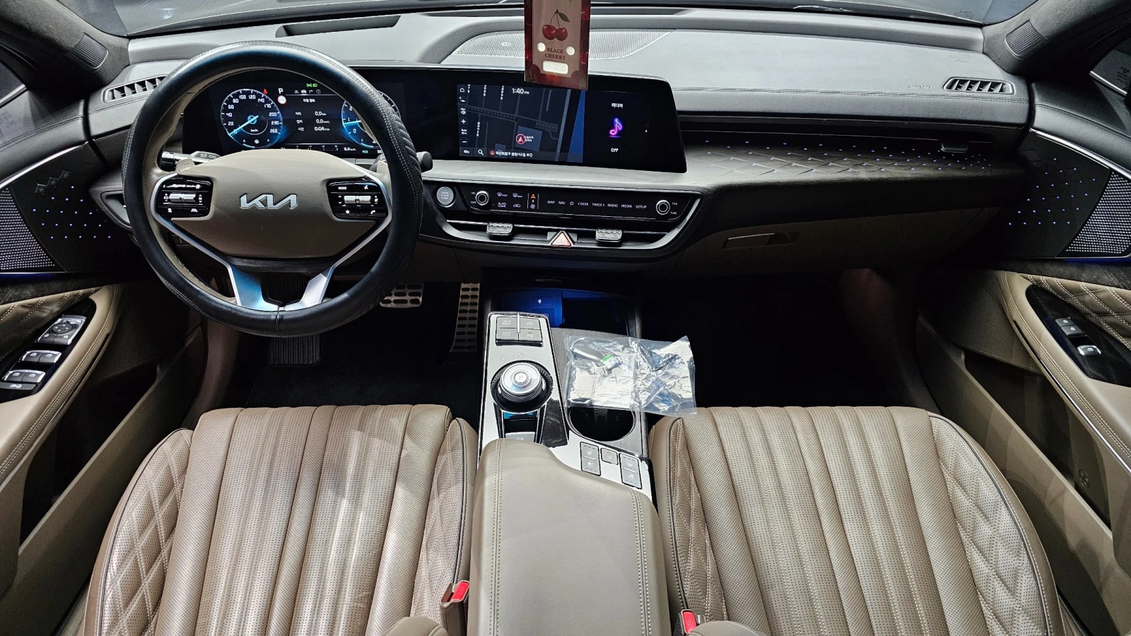 Kia K8 | HUD | 360 Камера | Масаж | Пълен пакет екстри, снимка 4 - Автомобили и джипове - 54812217