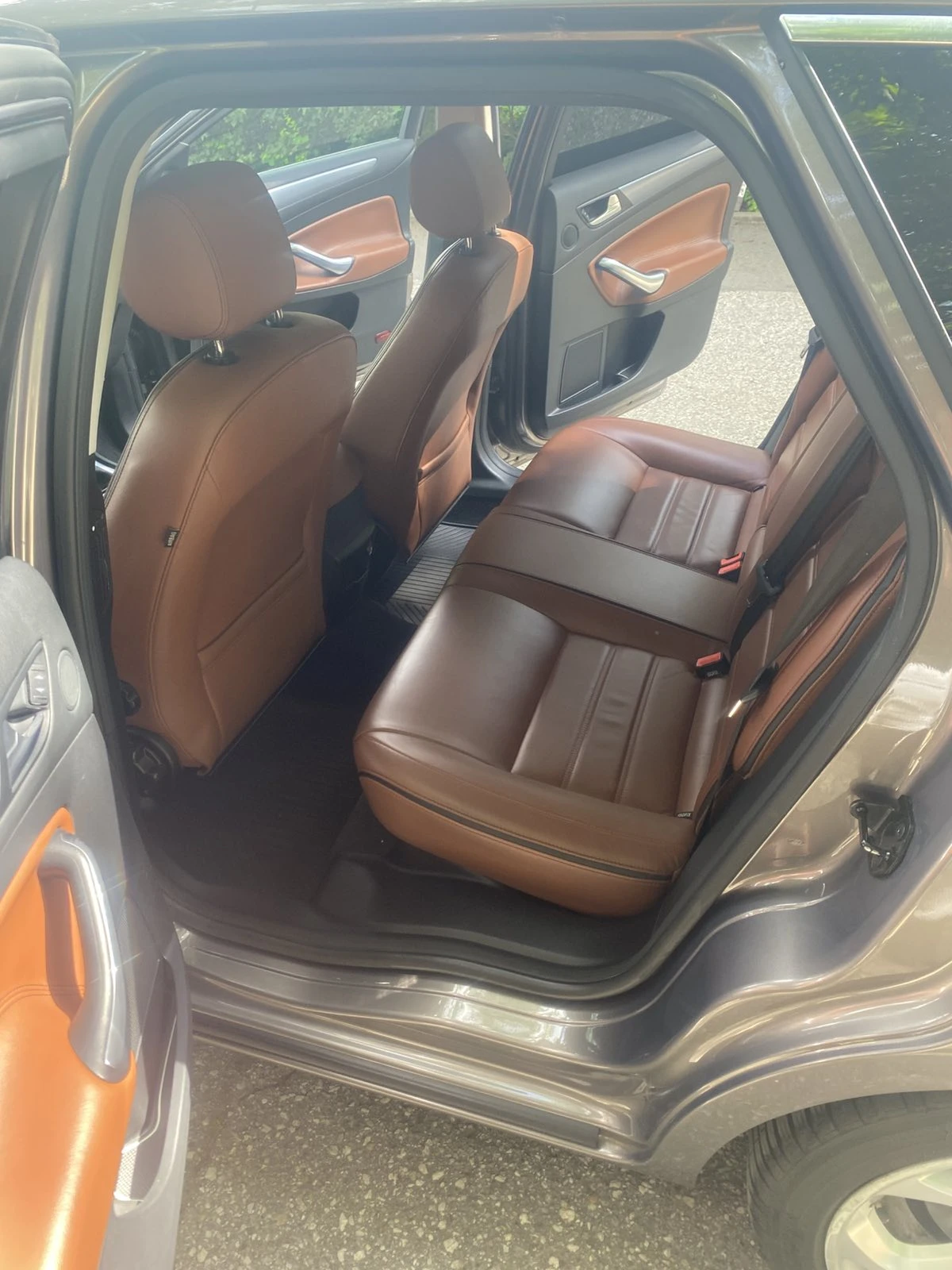 Ford Mondeo 2.2 CDTI TITANIUM, снимка 11 - Автомобили и джипове - 54833541