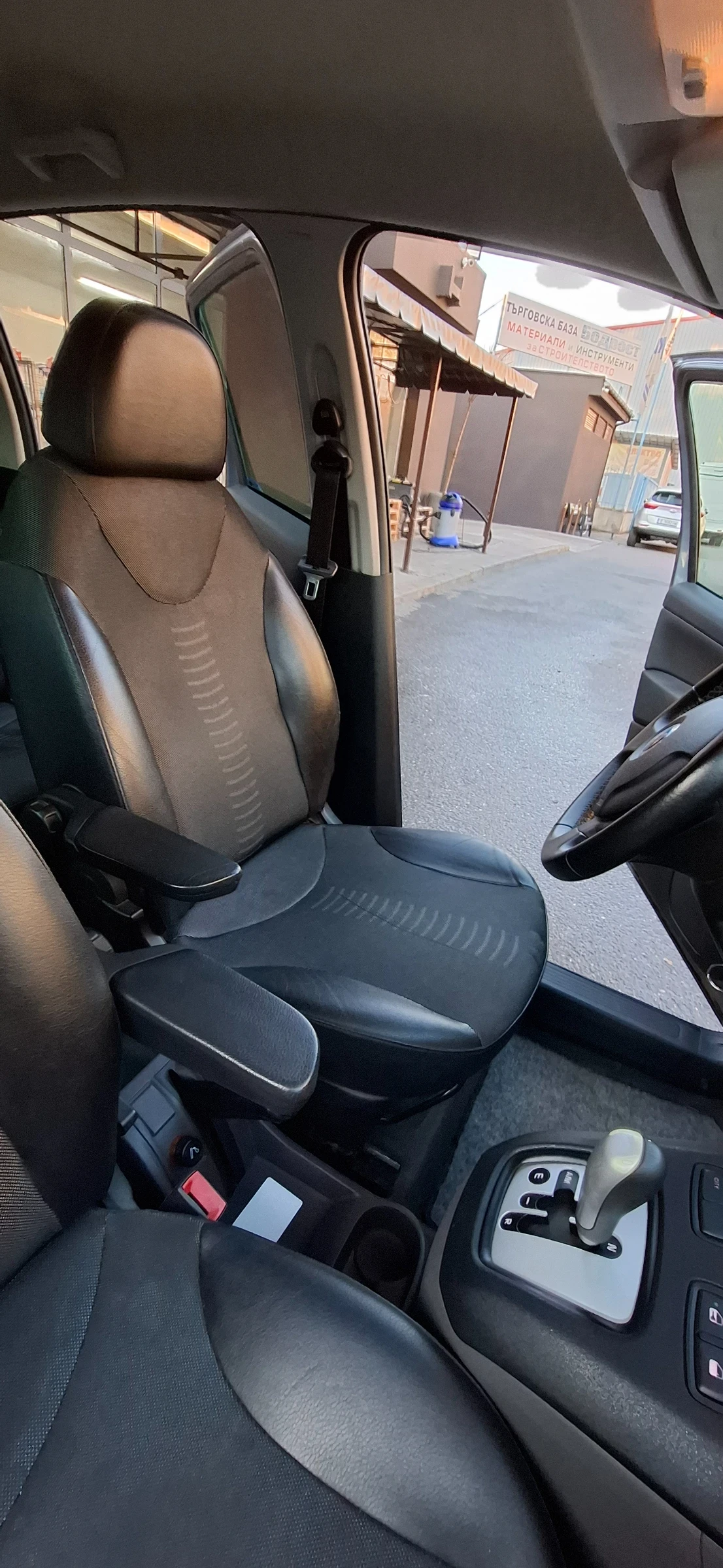 Fiat Idea, снимка 12 - Автомобили и джипове - 55115294