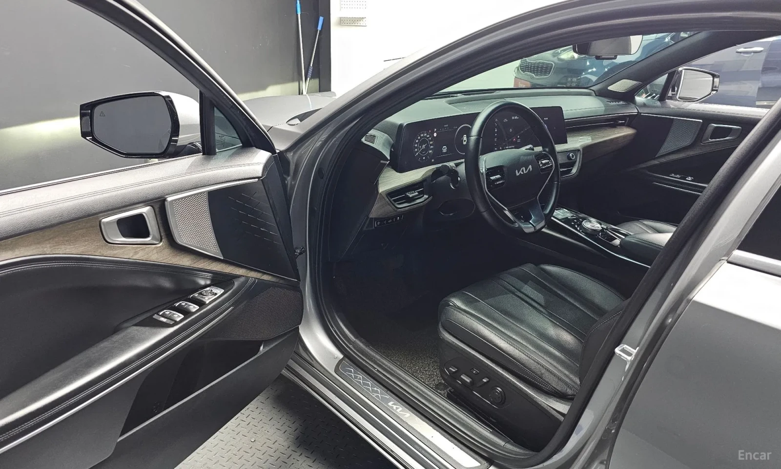 Kia K8, снимка 10 - Автомобили и джипове - 55218601