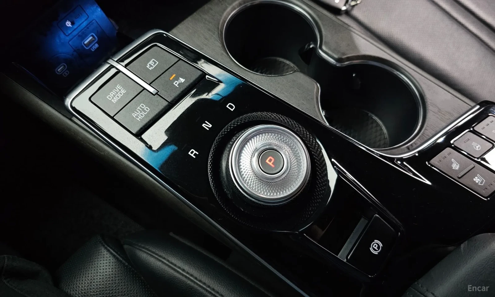 Kia K8, снимка 9 - Автомобили и джипове - 55218601