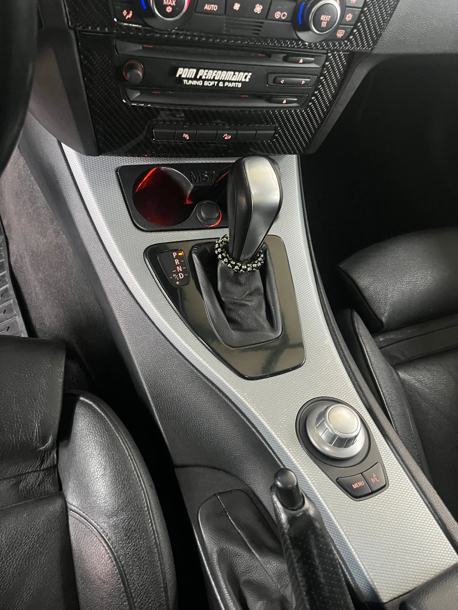 BMW 330 XD, снимка 14 - Автомобили и джипове - 55425547