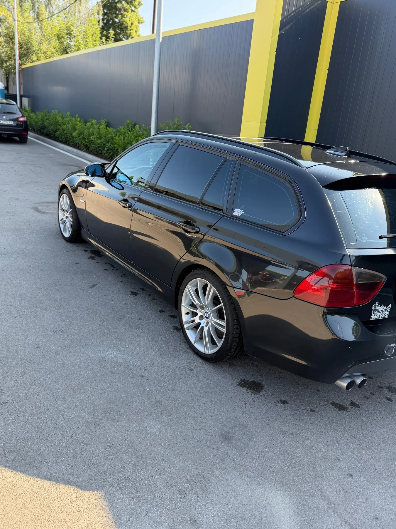 BMW 330 XD, снимка 3 - Автомобили и джипове - 55425547