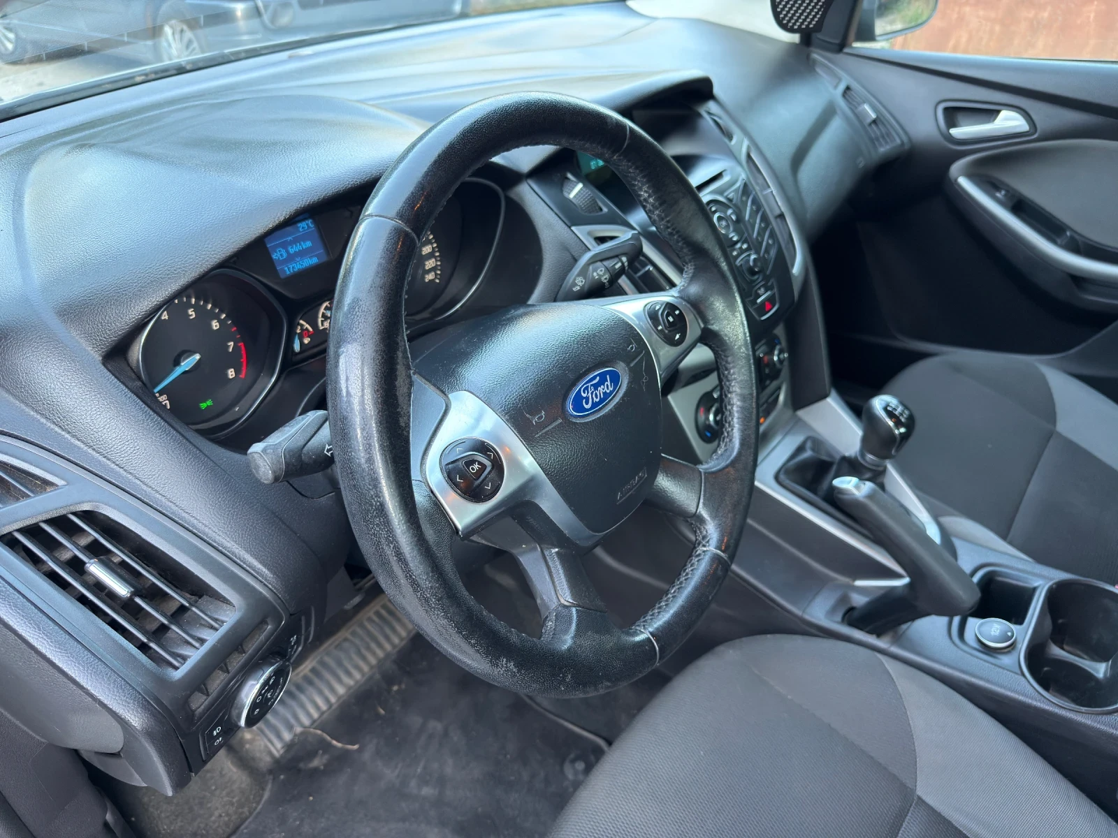 Ford Focus 1.0I 101k.c Eco-Boost , снимка 11 - Автомобили и джипове - 55449689