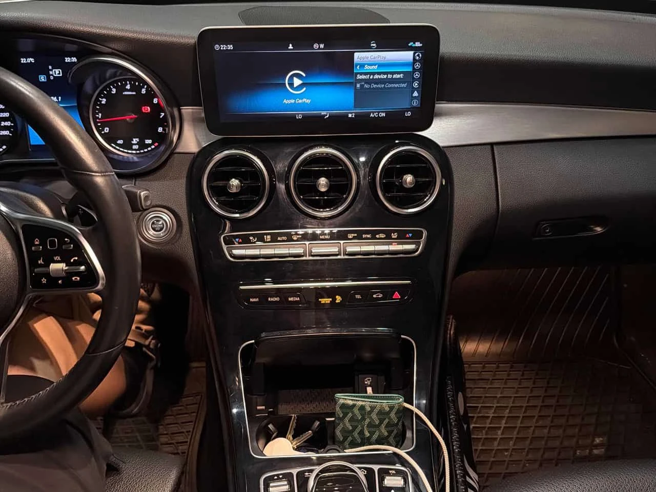 Mercedes-Benz C 300 * АВТОКРЕДИТ БЕЗ ПЪРВОНАЧАЛНА ВНОСКА* , снимка 9 - Автомобили и джипове - 55535697