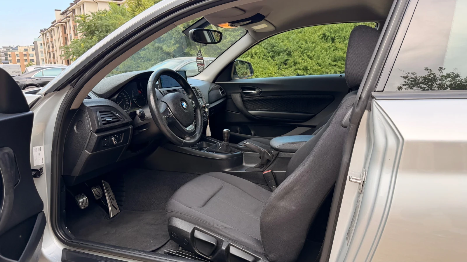 BMW 220, снимка 6 - Автомобили и джипове - 55657319