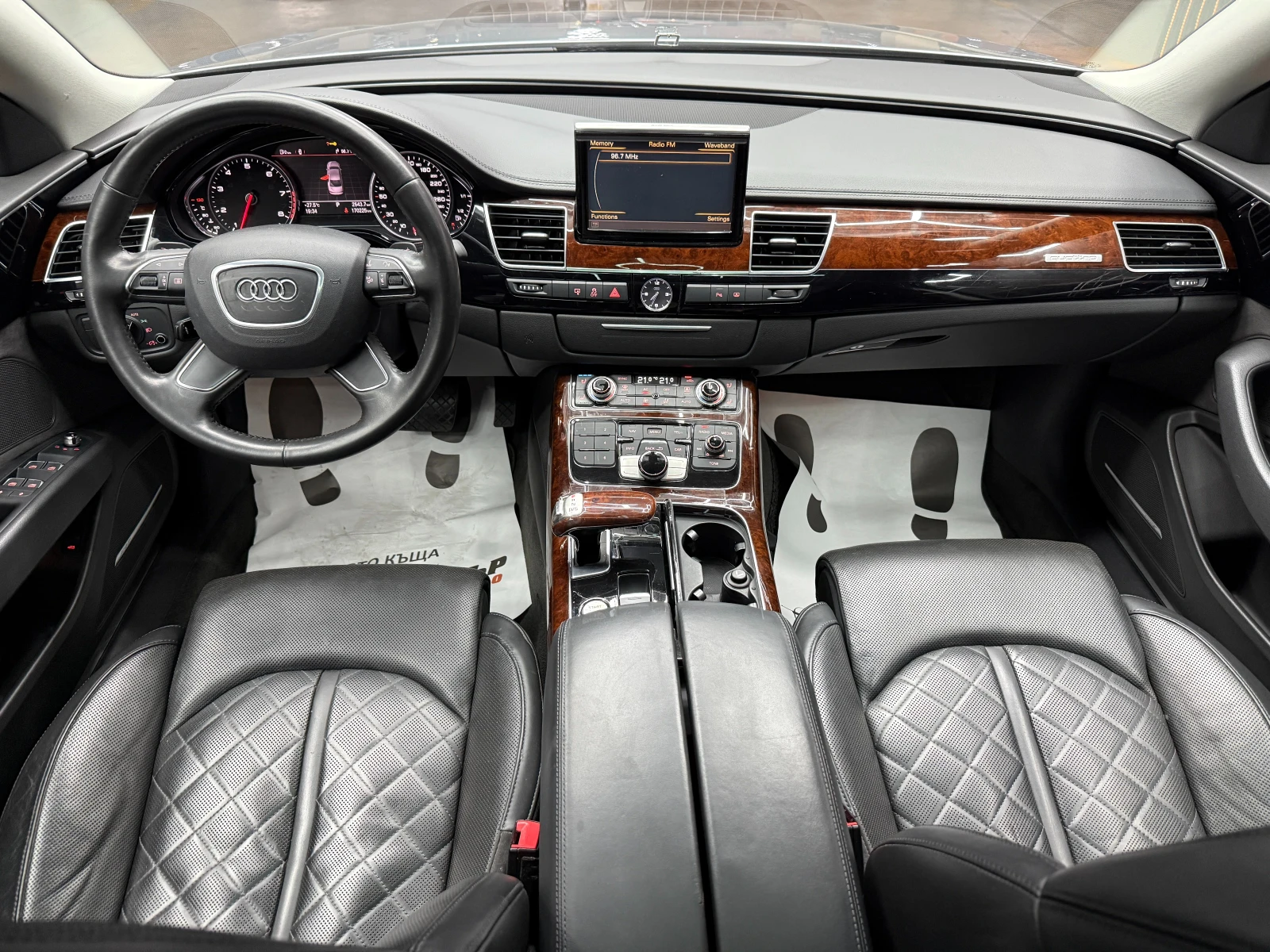 Audi A8 4.2i 372 к.с., снимка 11 - Автомобили и джипове - 55693277