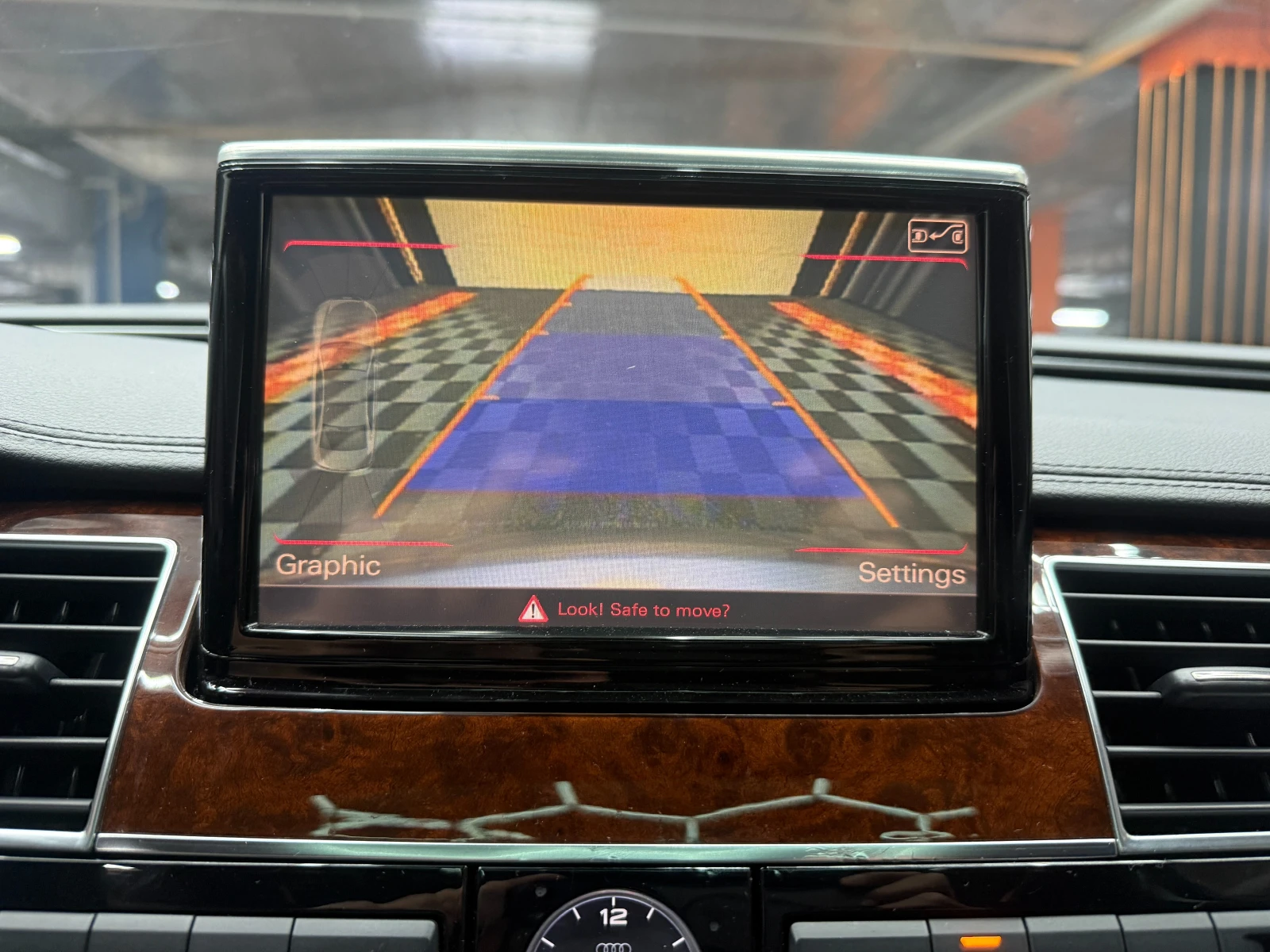 Audi A8 4.2i 372 к.с., снимка 15 - Автомобили и джипове - 55693277
