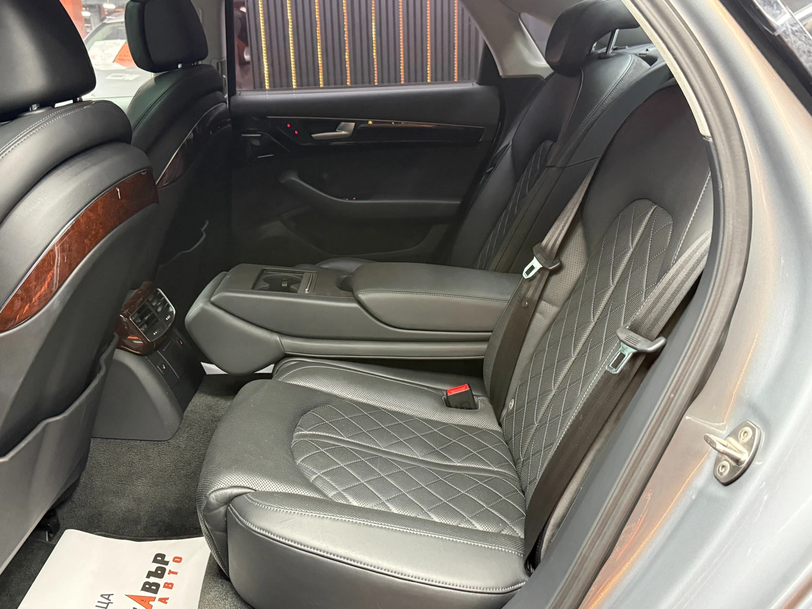 Audi A8 4.2i 372 к.с., снимка 9 - Автомобили и джипове - 55693277