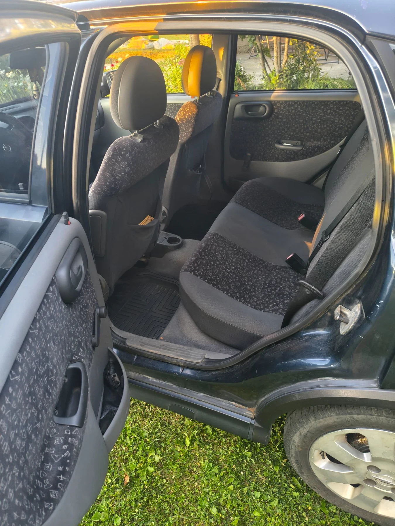 Opel Corsa C, снимка 5 - Автомобили и джипове - 55727437