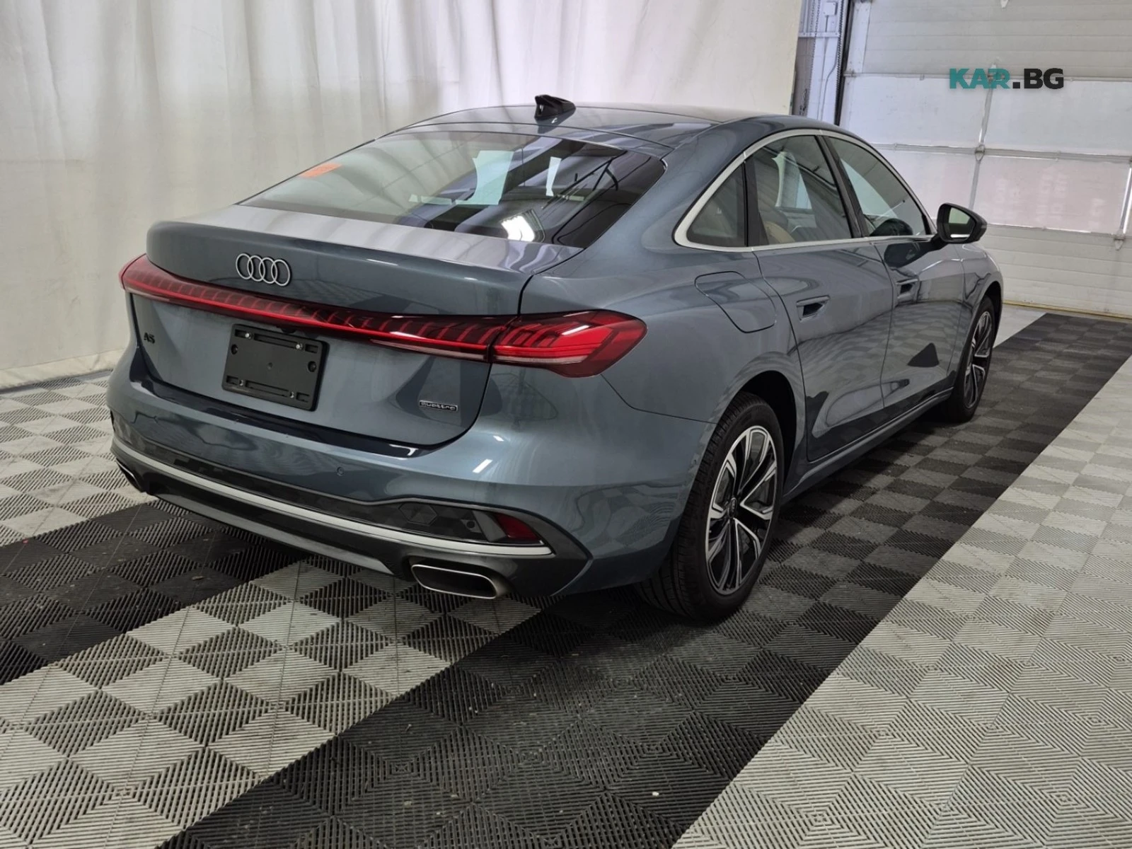 Audi A5 TECHNIK* Matrix LED* Head-Up, снимка 5 - Автомобили и джипове - 56087581