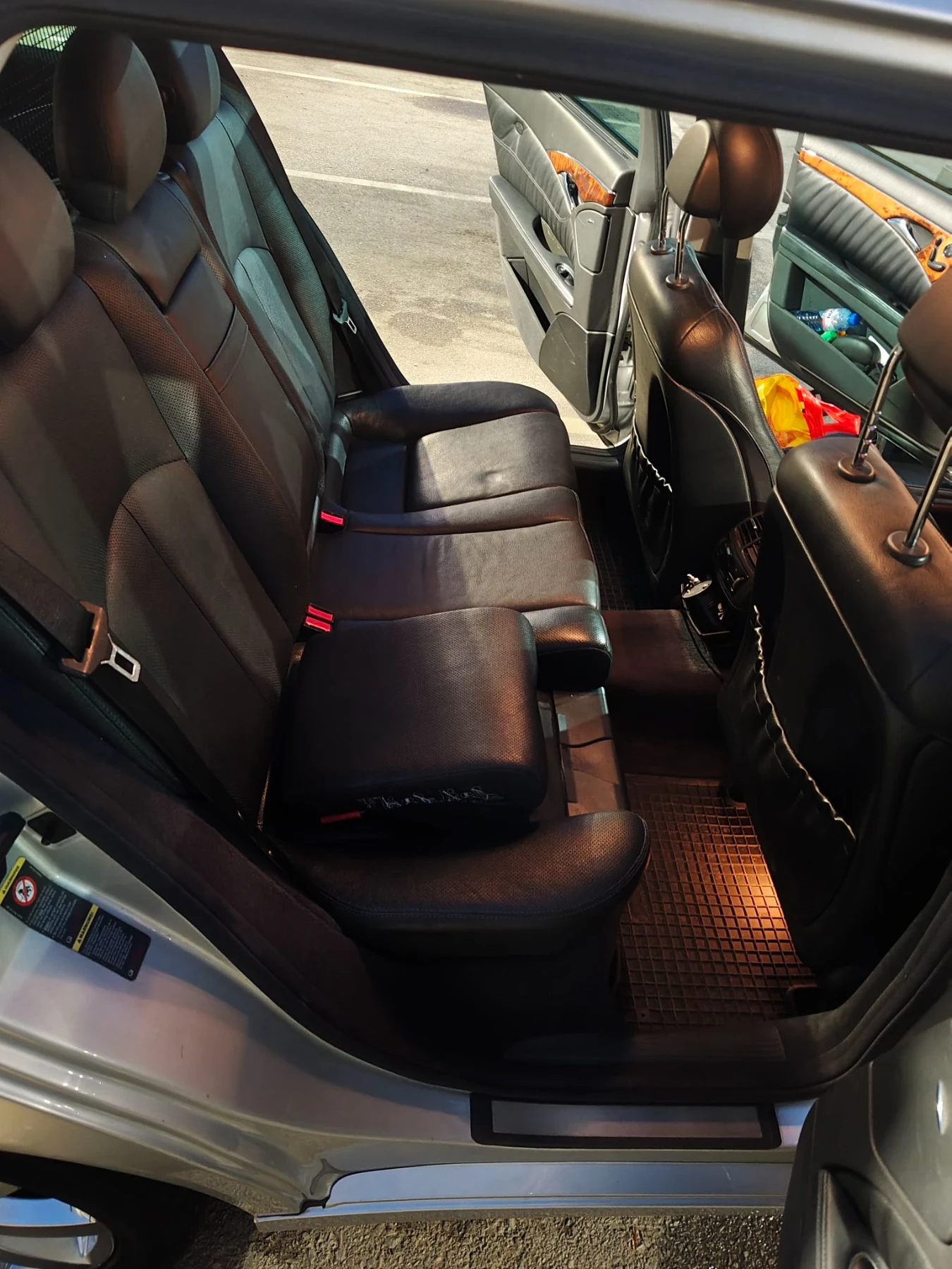 Mercedes-Benz E 500 306к.с. Газ, снимка 15 - Автомобили и джипове - 56331647