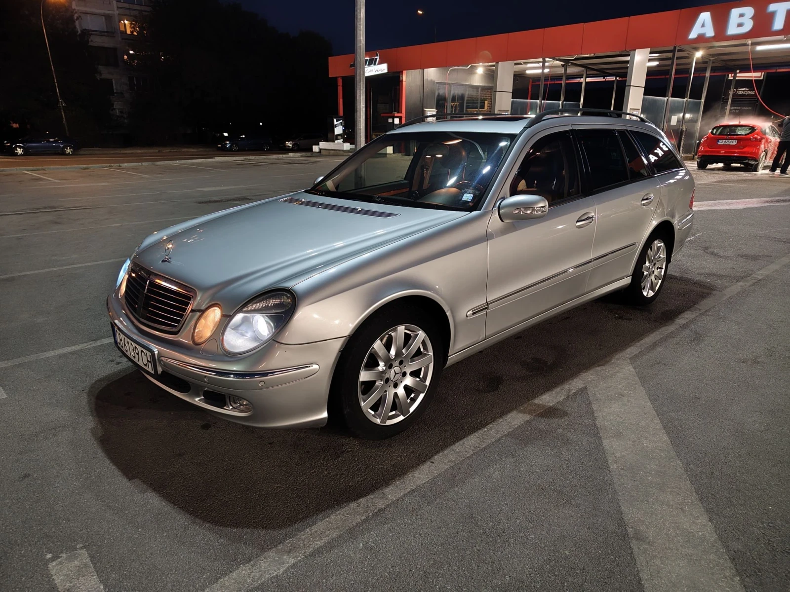 Mercedes-Benz E 500 306к.с. Газ
