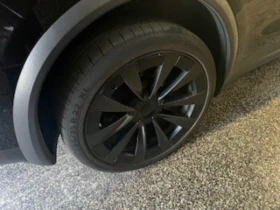 Tesla Model X * Plaid* CARFAX* АВТОФИНАНСИРАНЕ* - 117000 лв. - 48491620 | Car24.bg