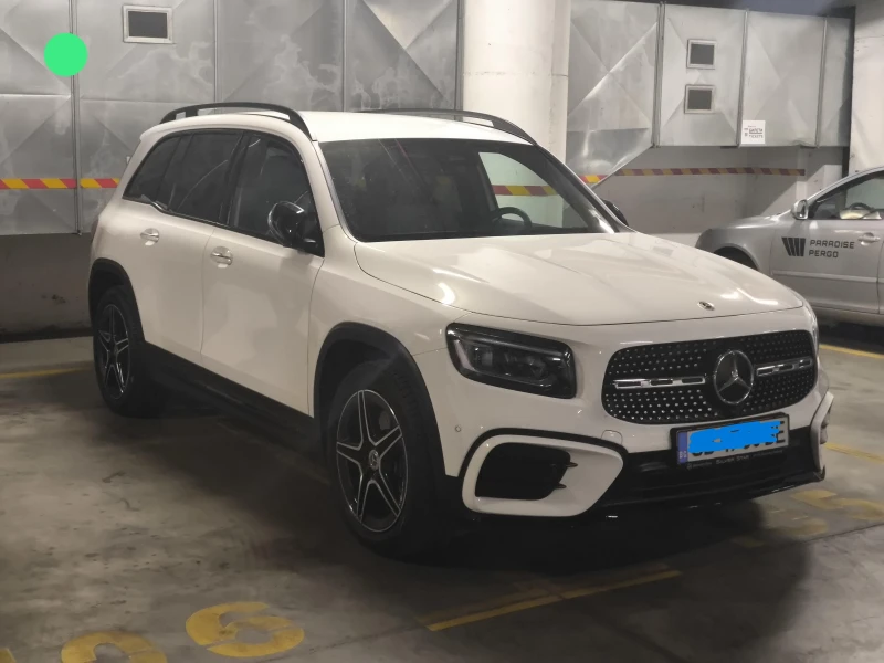 Mercedes-Benz GLB 220D AMG 4 MATIC 6+ 1, снимка 4 - Автомобили и джипове - 48070743