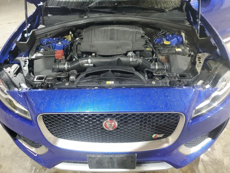 Jaguar F-PACE S / 3.0 V6 Supercharged / AWD / Автоматик / КОЖА /, снимка 12 - Автомобили и джипове - 52016837