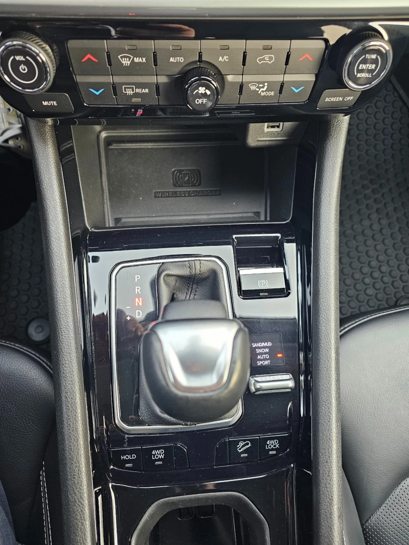 Jeep Compass Jeep Compass 1.3 T4 4xe PLUG-IN HYBRID S Automatik, снимка 11 - Автомобили и джипове - 52817126