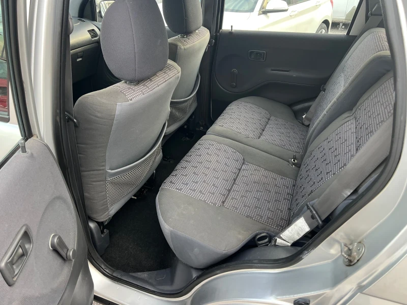 Daihatsu Terios 1.3i 4x4 AVTOMAT, снимка 12 - Автомобили и джипове - 52827617