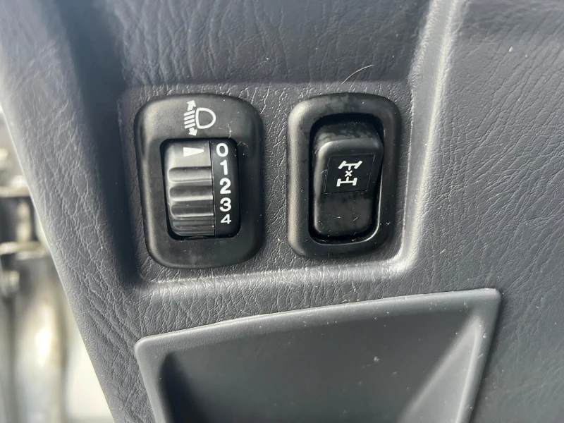 Daihatsu Terios 1.3i 4x4 AVTOMAT, снимка 11 - Автомобили и джипове - 52827617