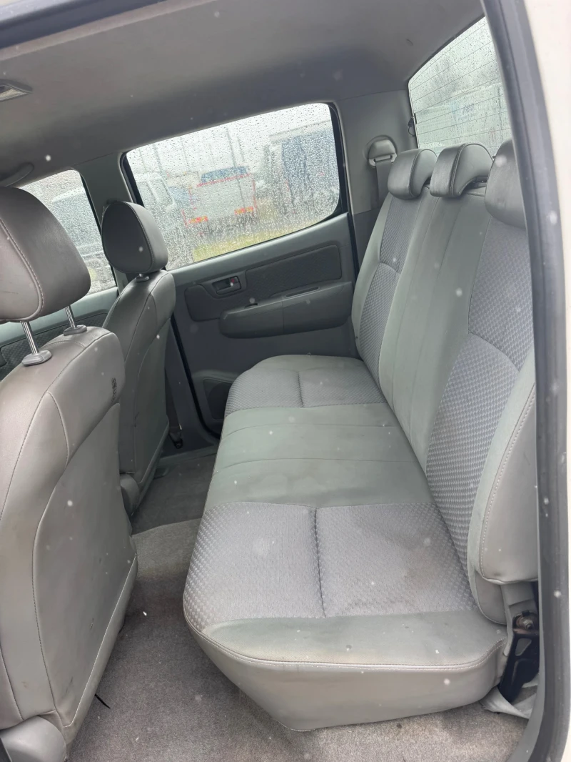 Toyota Hilux 4х4 , снимка 8 - Автомобили и джипове - 52896435