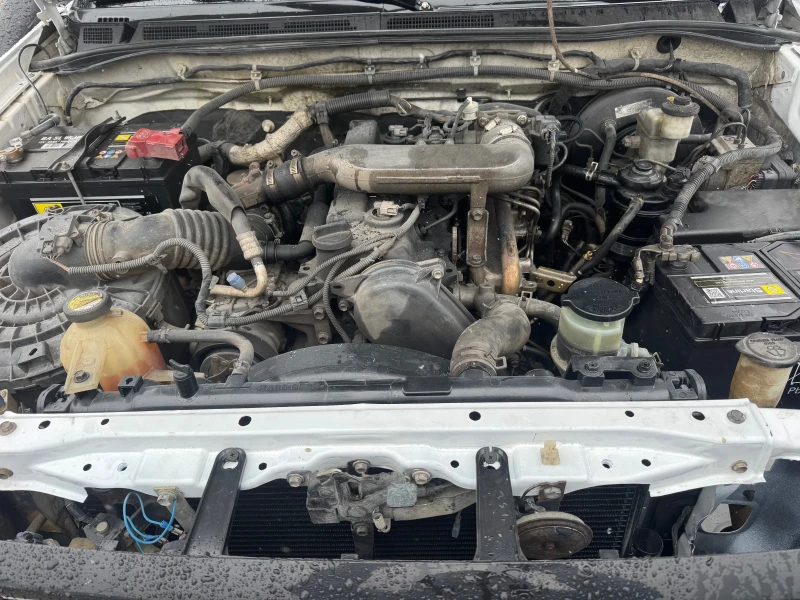Toyota Hilux 4х4 , снимка 10 - Автомобили и джипове - 52896435