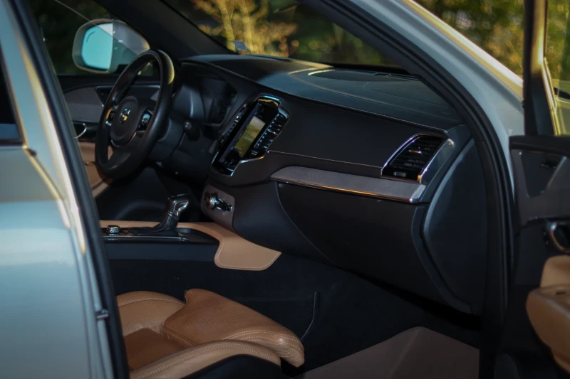 Volvo Xc90 Inscription edition!, снимка 5 - Автомобили и джипове - 52981616