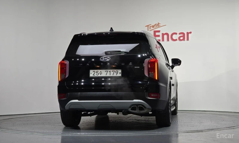 Hyundai Palisade, снимка 4 - Автомобили и джипове - 53055571