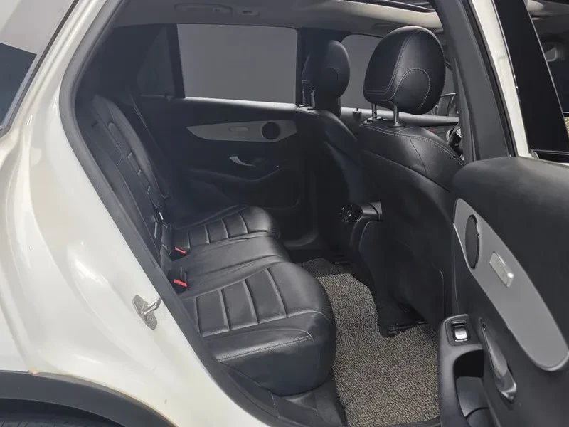 Mercedes-Benz GLC 350E 4Matic Premium, снимка 11 - Автомобили и джипове - 55750527