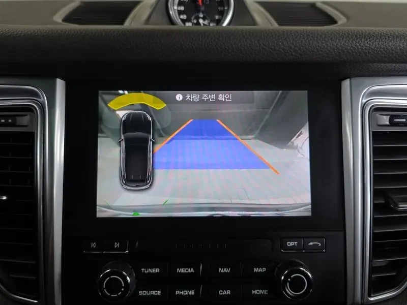 Porsche Macan 3.0 S Diesel, снимка 15 - Автомобили и джипове - 56224204