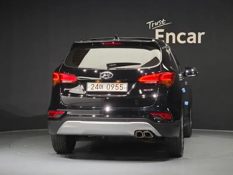 Hyundai Santa fe 2.0 2WD PREMIUM, снимка 4 - Автомобили и джипове - 56325671