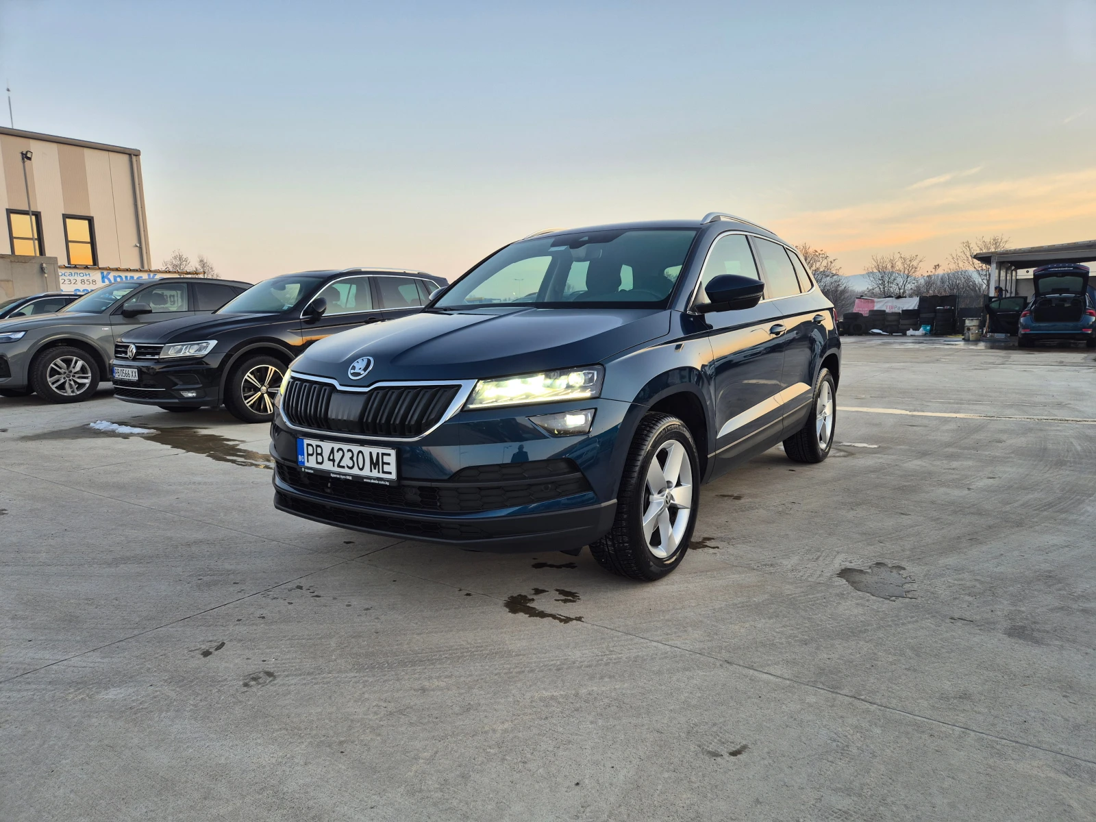 Skoda Karoq С-Гаранция-4х4-2.0-A/T-150kc - [1] 