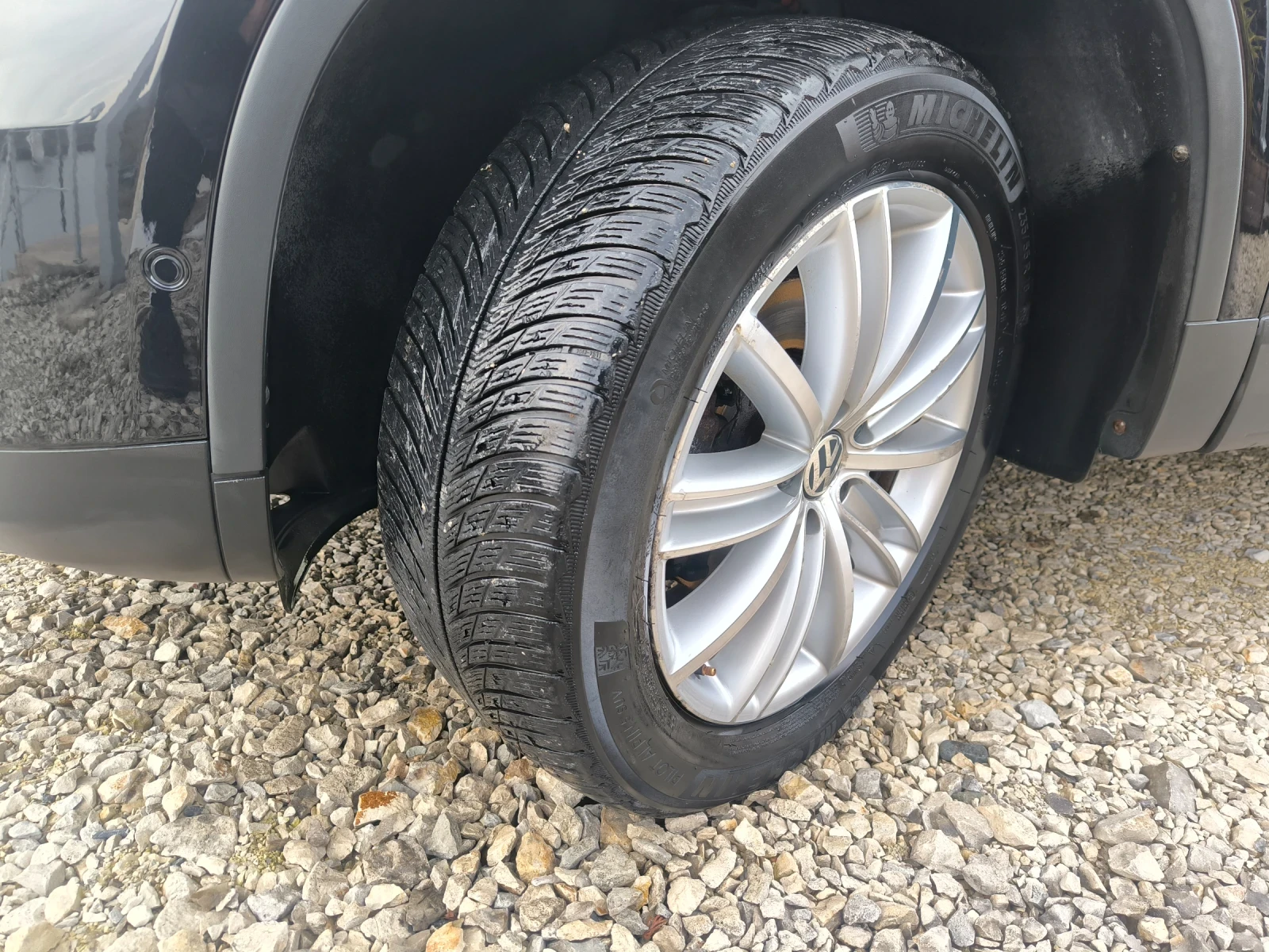 VW Tiguan 2.0T  EXZEKUTIV- LUX- SWISS | Mobile.bg   16