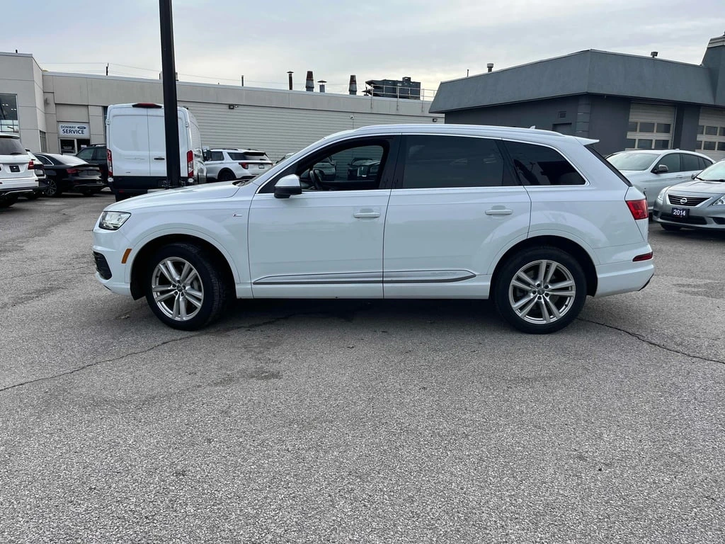 Audi Q7 * 3.0T Technik * CARFAX *  - изображение 3