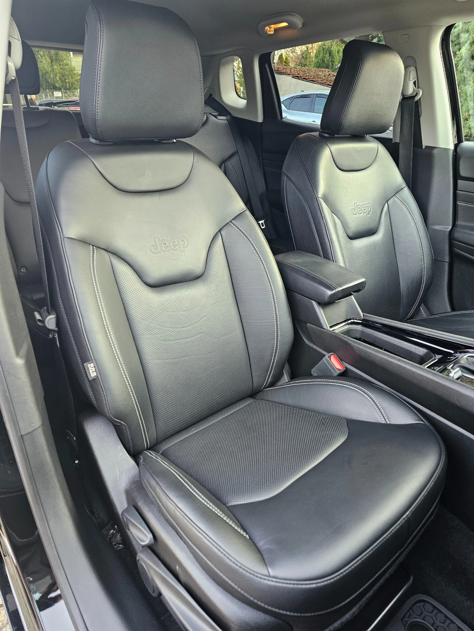 Jeep Compass Jeep Compass 1.3 T4 4xe PLUG-IN HYBRID S Automatik | Mobile.bg � ����������� 13