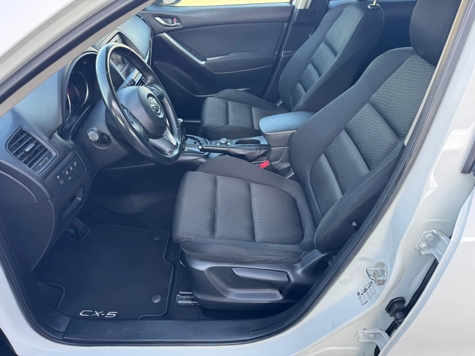 Mazda CX-5 2.0i Автоматик 4х4  - изображение 8