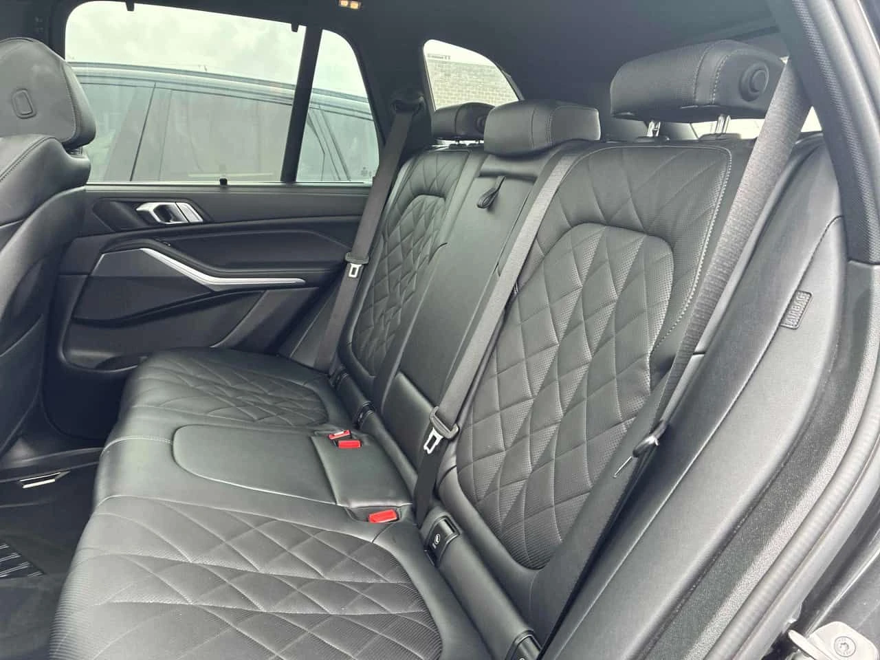 BMW X5 * xDrive40i * CARFAX * ПОДГРЕВИ * КАМЕРА * PANO, снимка 17 - Автомобили и джипове - 53816973