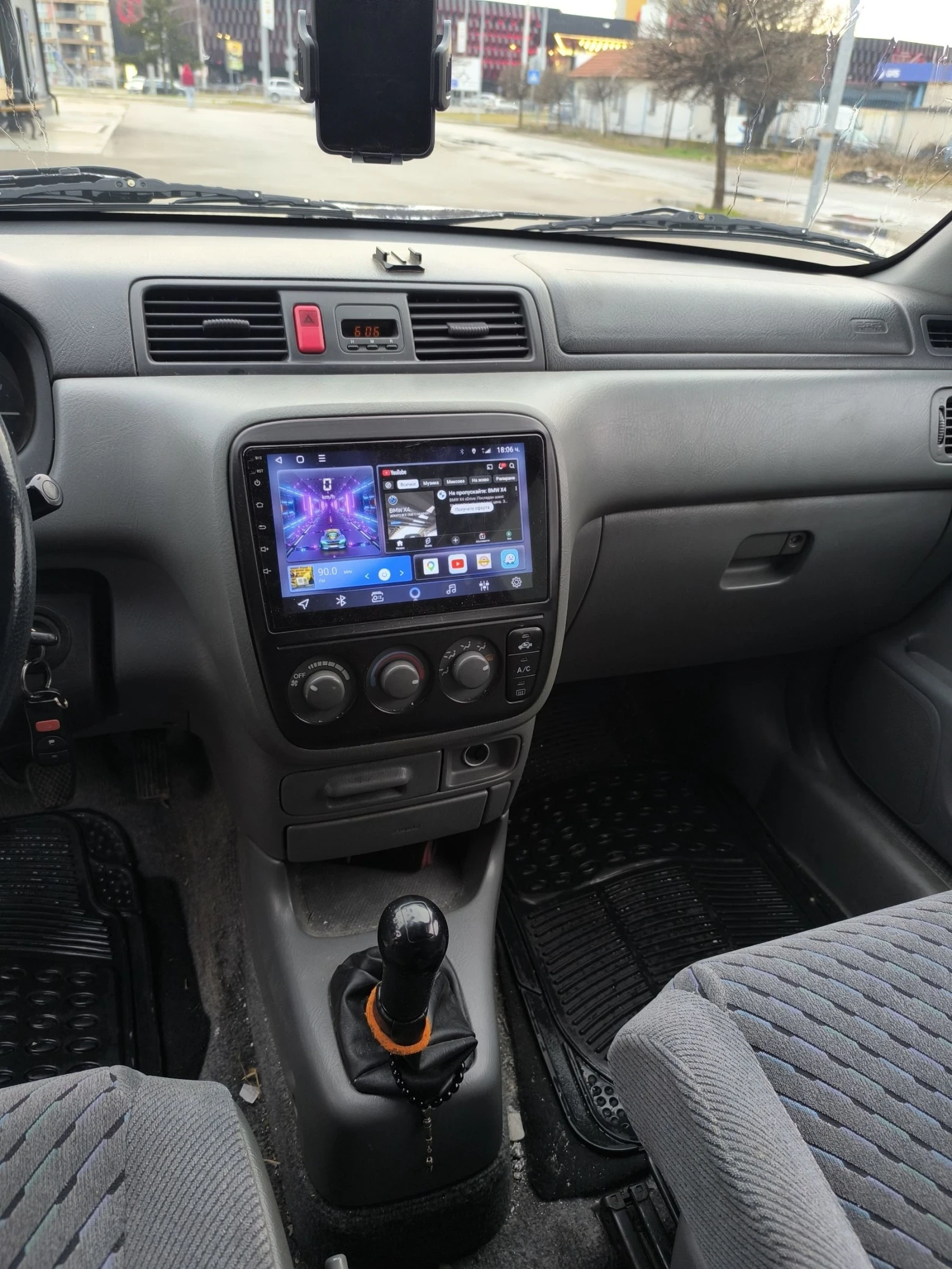 Honda Cr-v, снимка 2 - Автомобили и джипове - 54012820