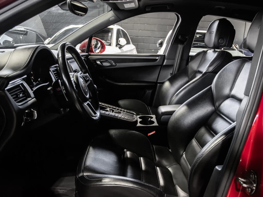 Porsche Macan GTS* AWD* АвтоКредит* (ЦЕНА ДО БГ), снимка 8 - Автомобили и джипове - 54259628