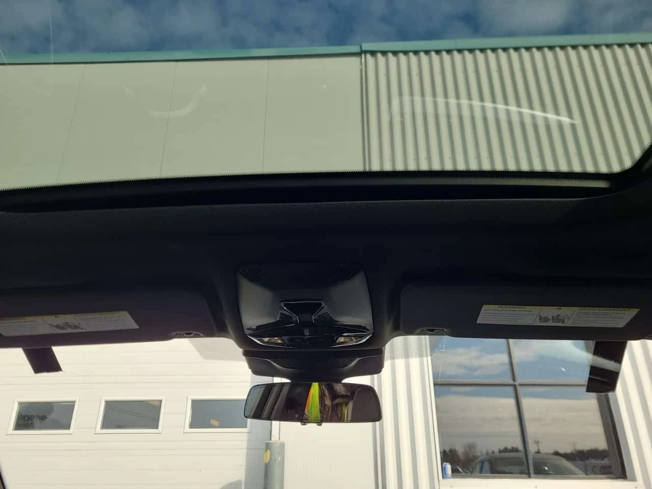 BMW X1 * XDRIVE28I * CARFAX * BLIND SPOT * ПАНО * ПОДГРЕВ, снимка 11 - Автомобили и джипове - 54736749