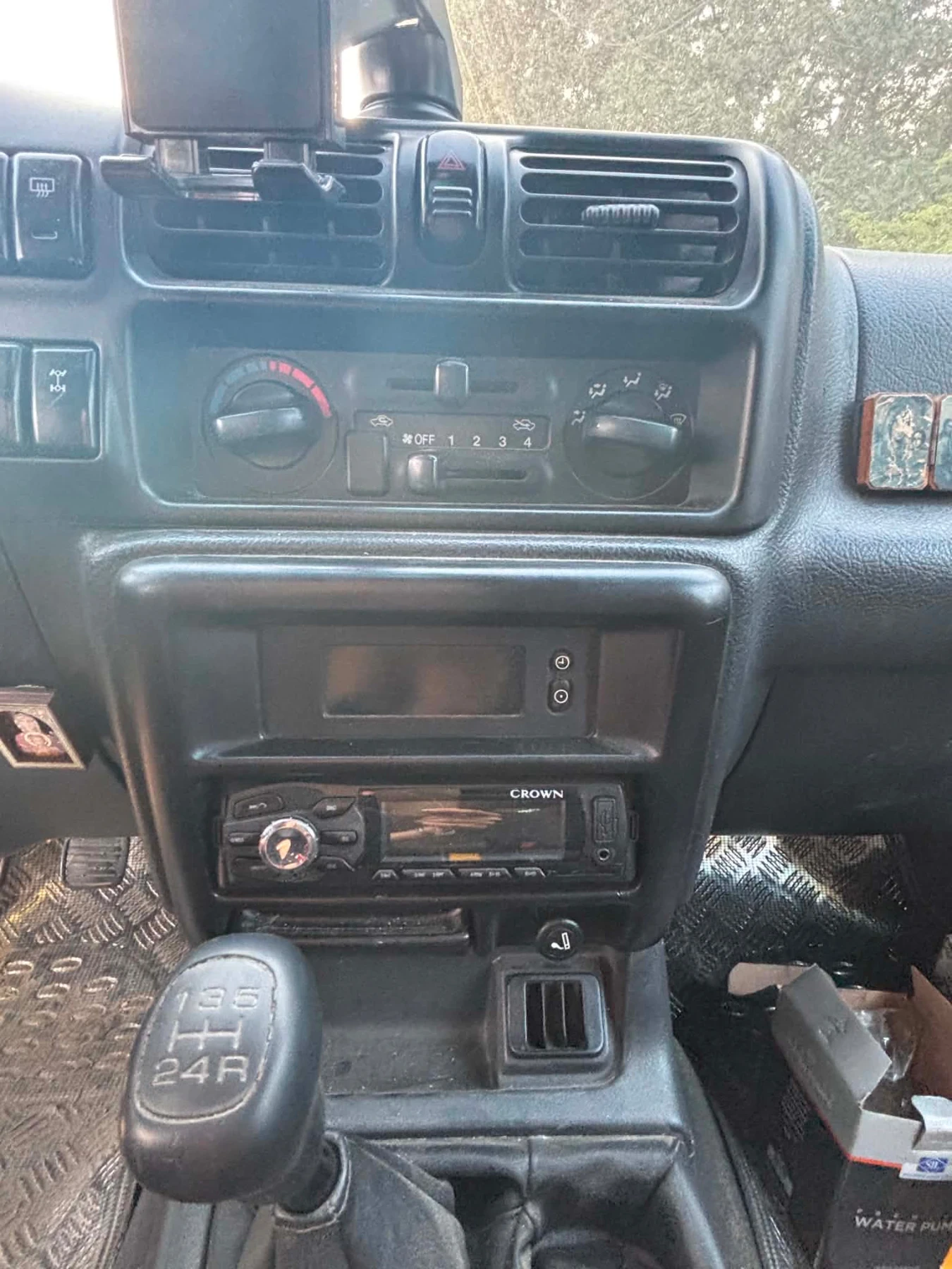 Opel Frontera, снимка 10 - Автомобили и джипове - 55467608