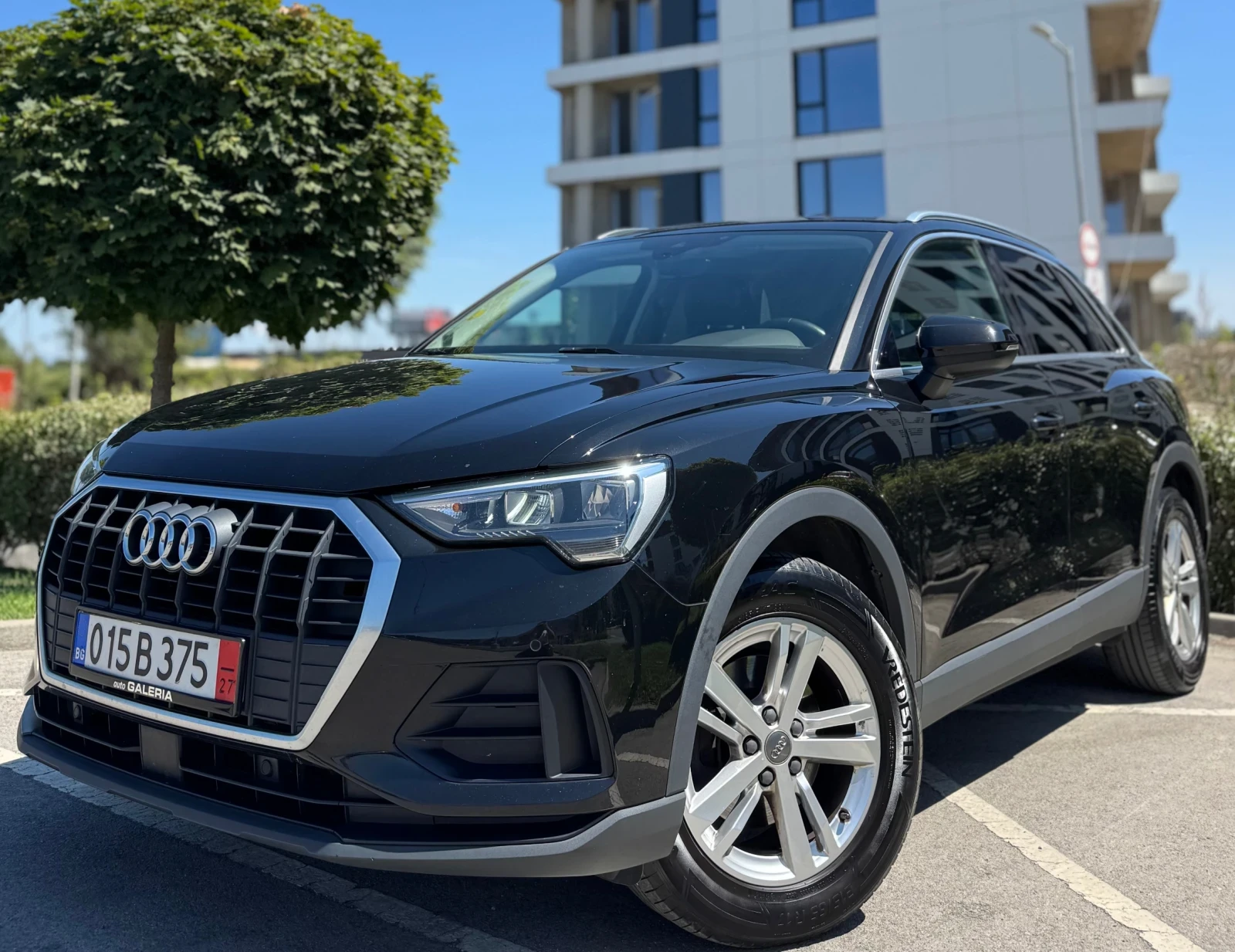 Audi Q3 35TDI* Full Led* Като Нова!, снимка 5 - Автомобили и джипове - 55734773