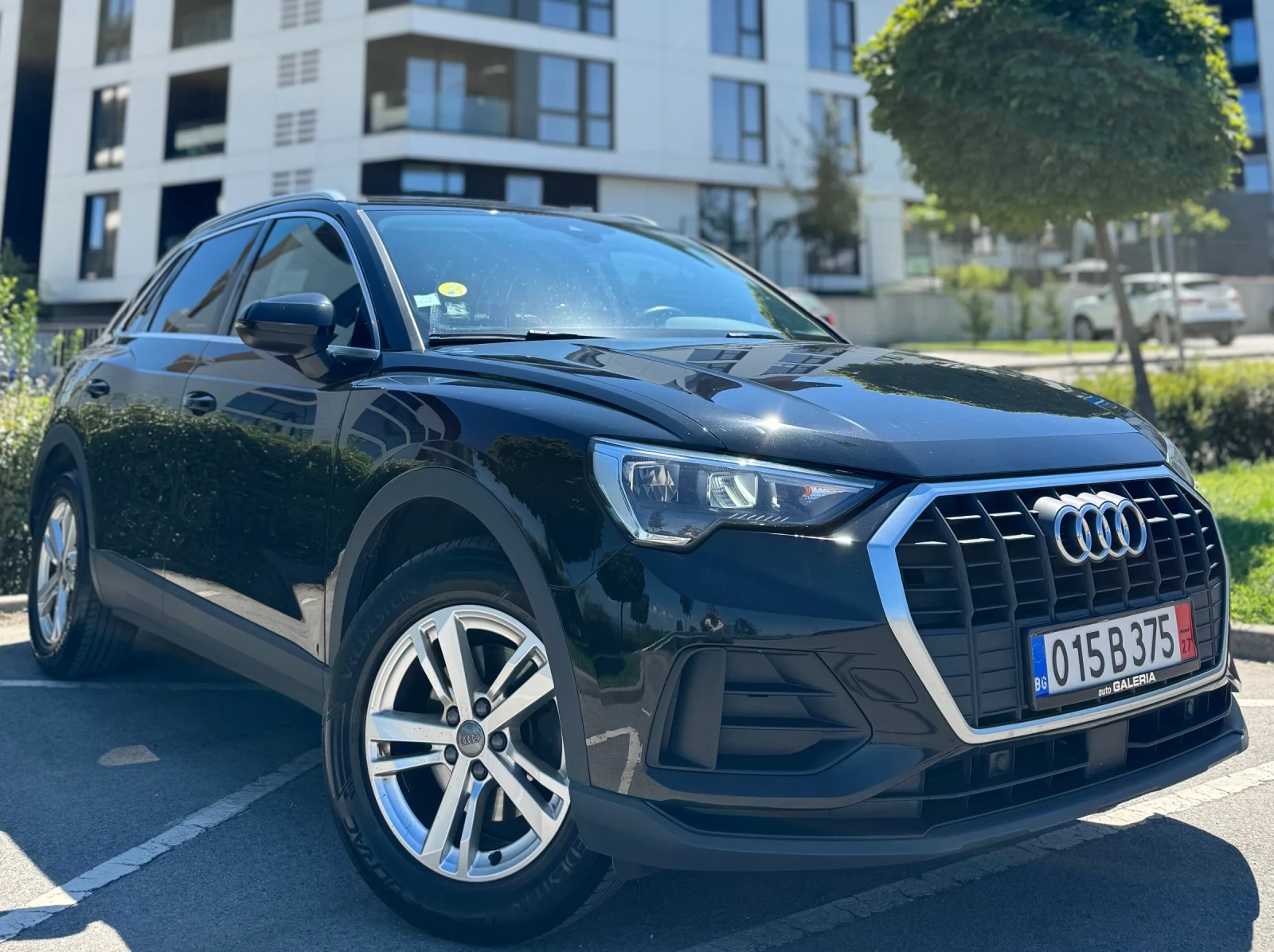 Audi Q3 35TDI* Full Led* Като Нова!